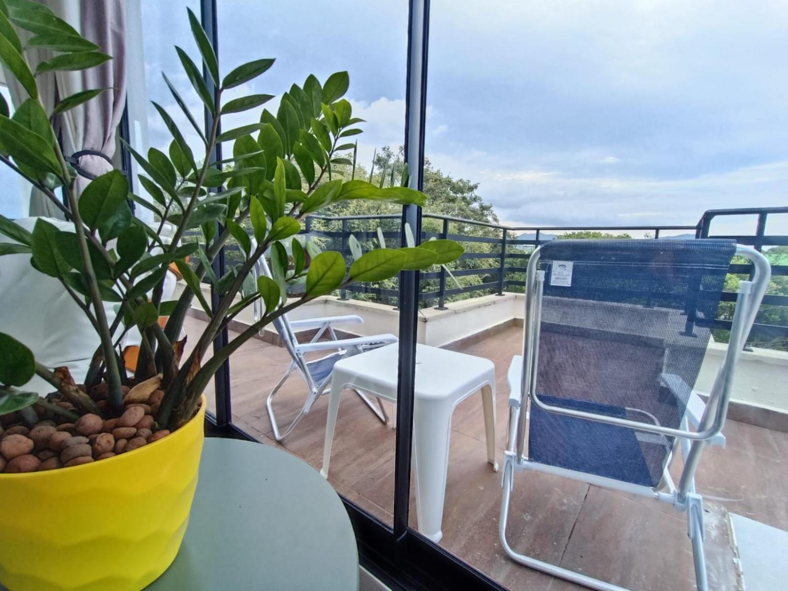 Linda Cobertura, Vistas Para O Mar A 300m Da Praia * Florianopolis